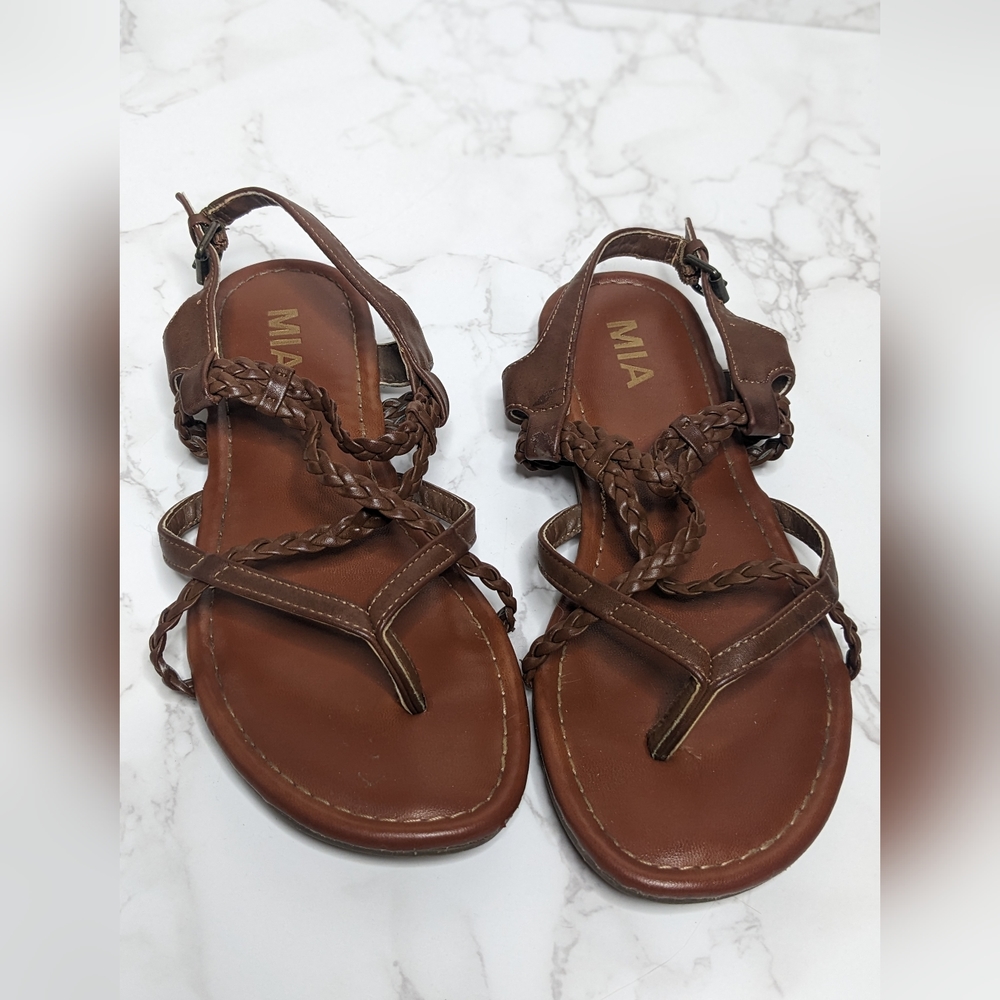 MIA braided brown sandals 6.5